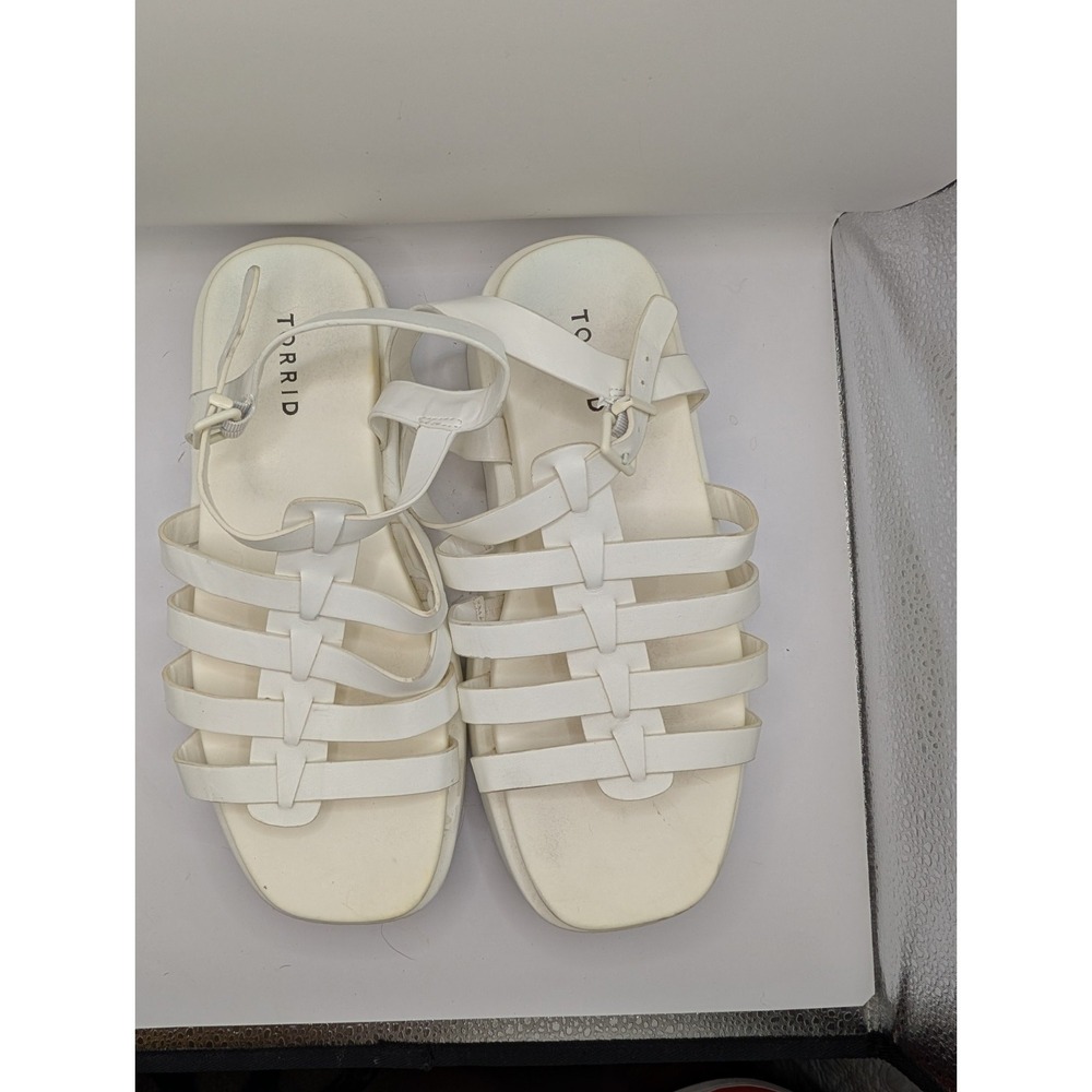 Torrid Fisherman Lug Sandal Women's 10WW White Gladiator Chunky Heel Platform